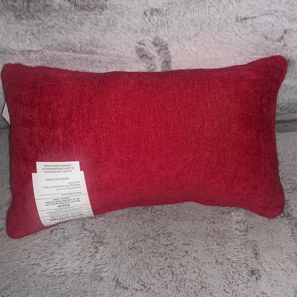 🆕- Floral 'Dump Him' Accent Pillow